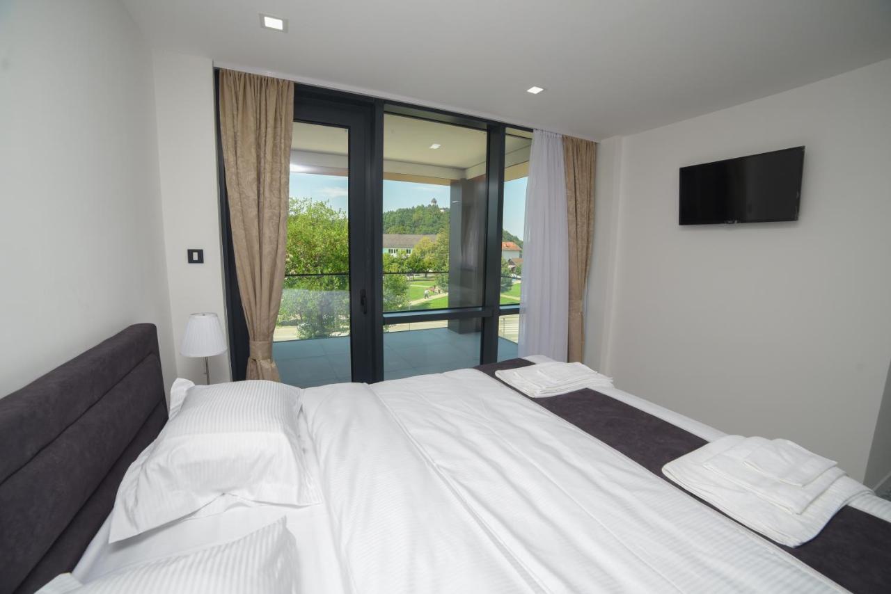 Motel Grand Velika Kladusa Ngoại thất bức ảnh