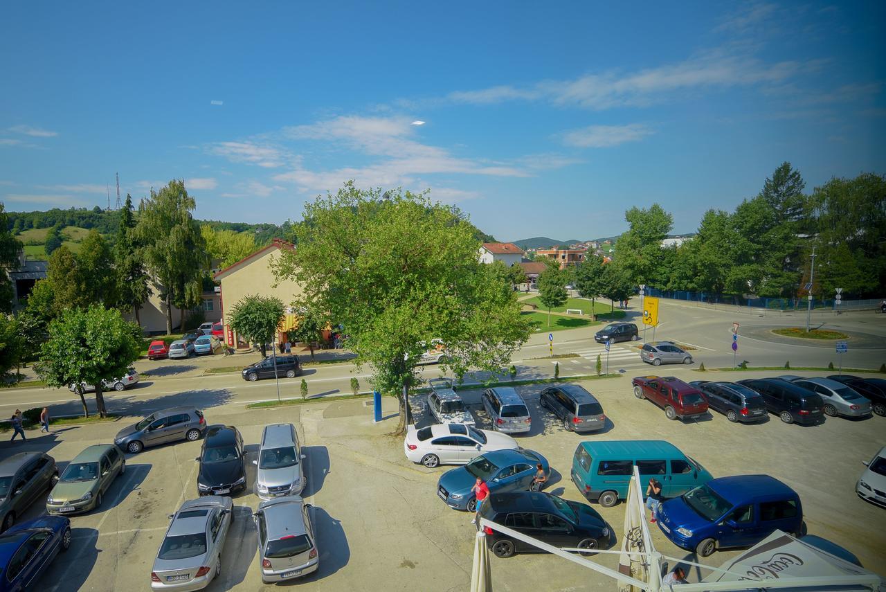 Motel Grand Velika Kladusa Ngoại thất bức ảnh