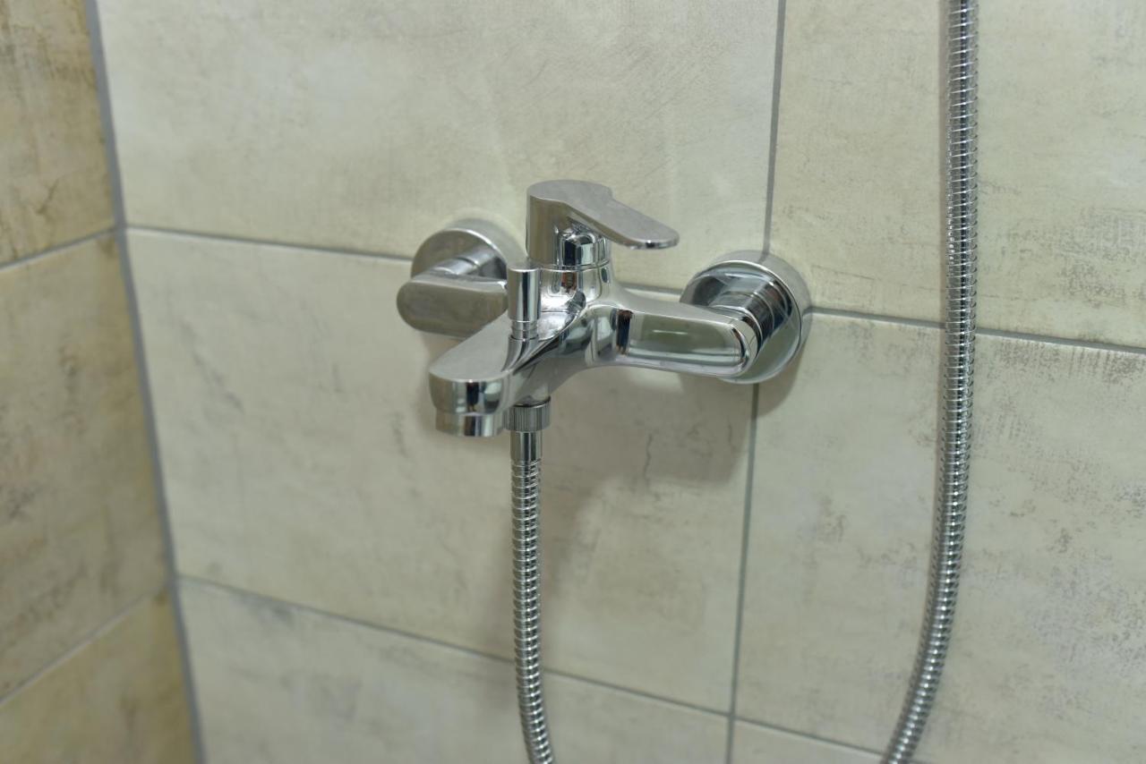 Motel Grand Velika Kladusa Ngoại thất bức ảnh